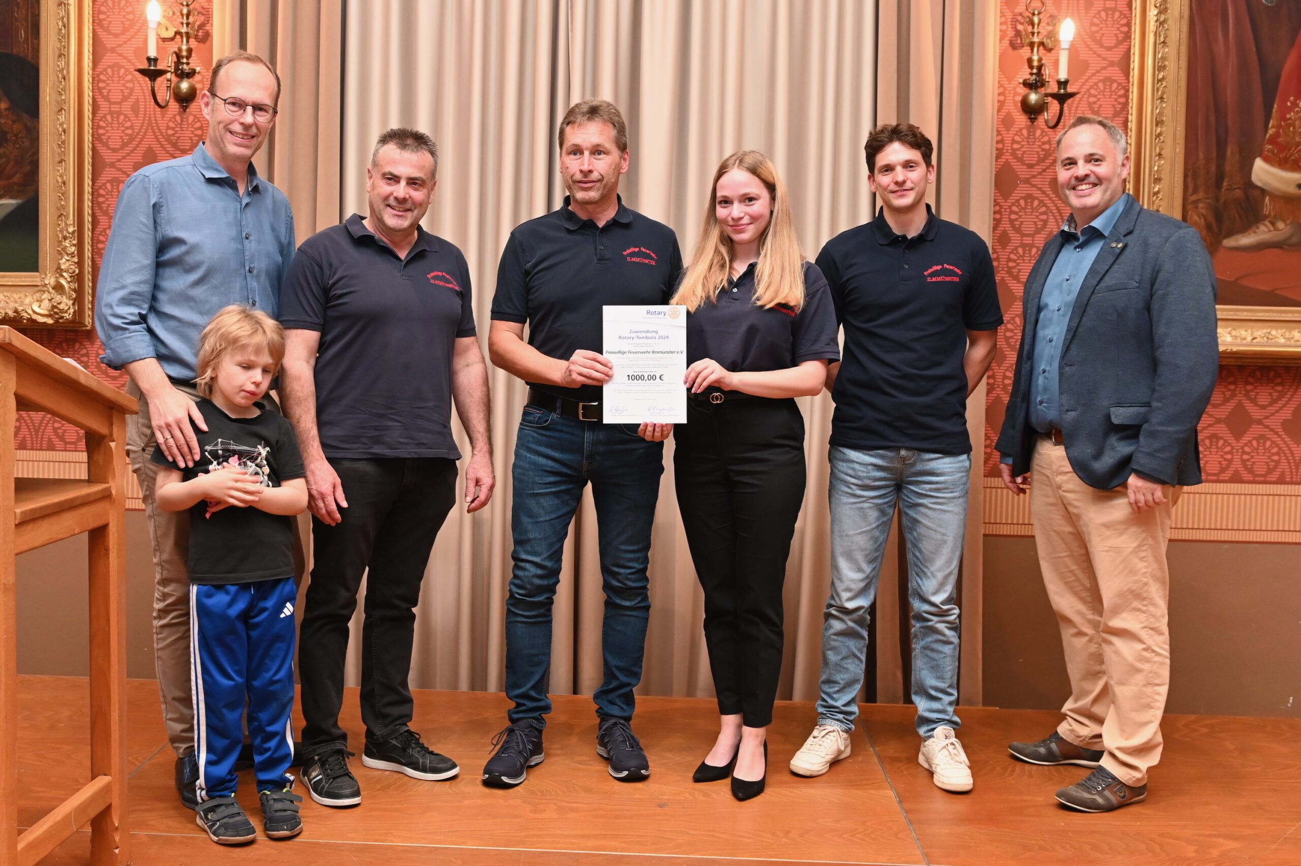 Rotary Pfaffenhofen Tombola Weihnachten 1. Preis Auto Rotary Pfaffenhofen Tombola Weihnachten 1. Preis Auto