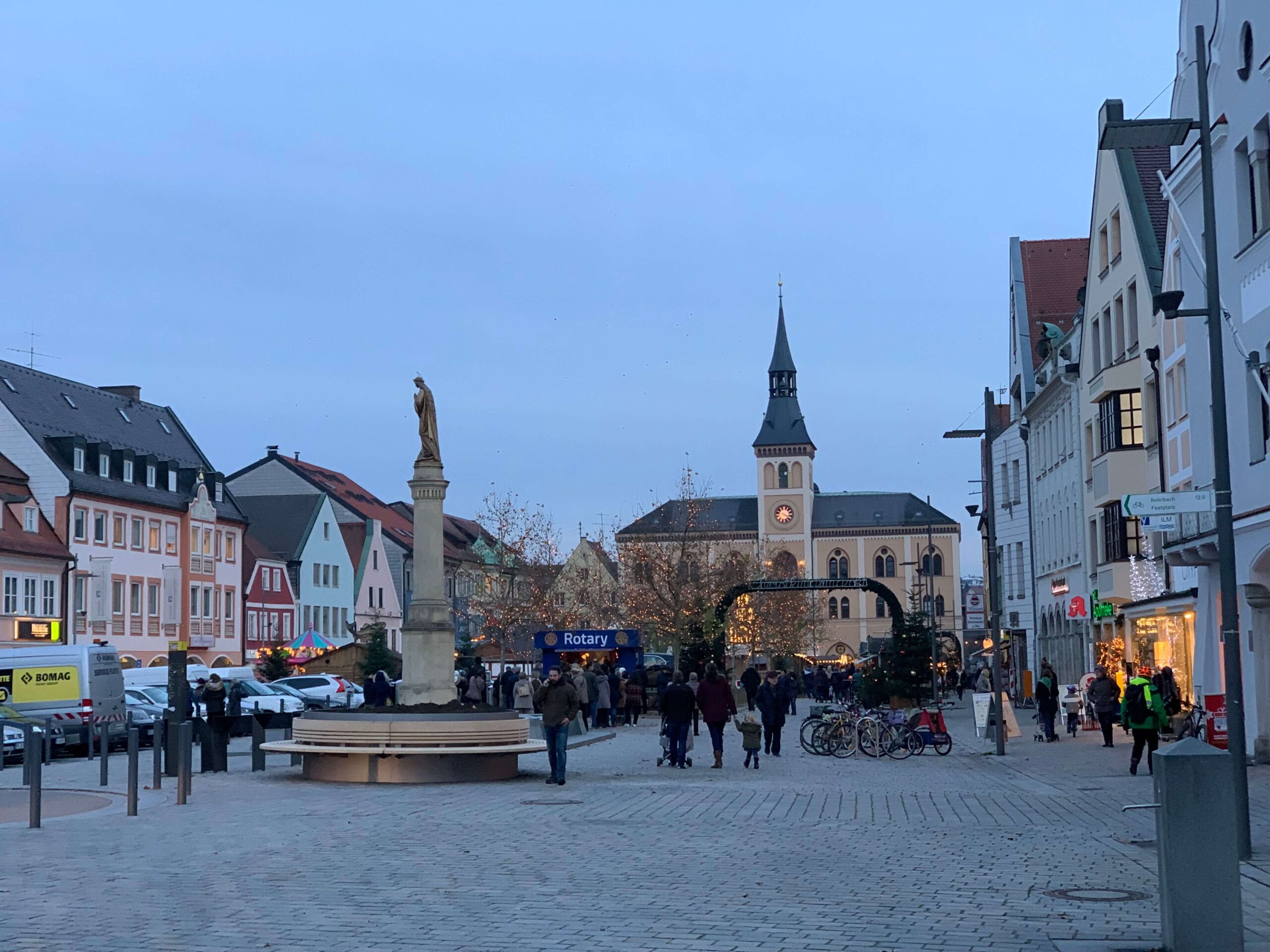 Rotary Pfaffenhofen Tombola Weihnachten 1. Preis Auto Rotary Pfaffenhofen Tombola Weihnachten 1. Preis Auto